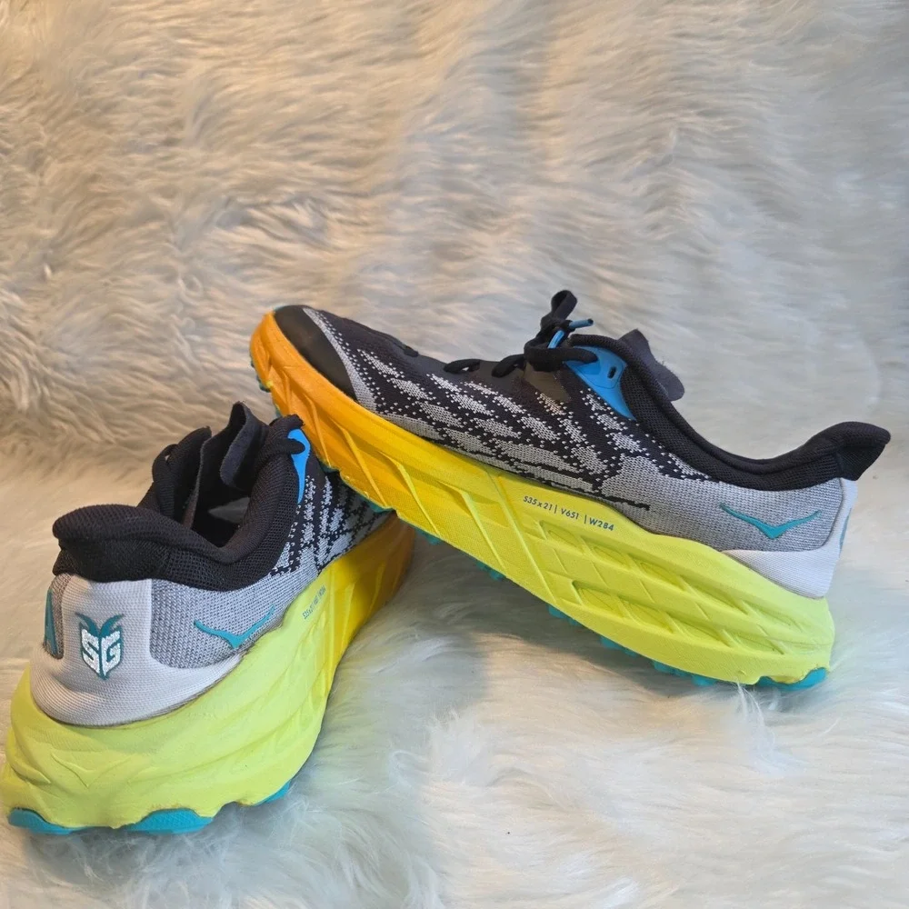 Men's Trail Running Shoes HOKA One One Speedgoat 5 Size 10D Black BEPR